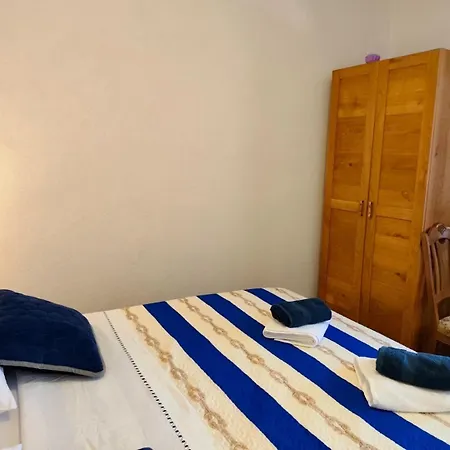 Lore Primošten