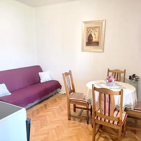 Lore Gasthof Primošten